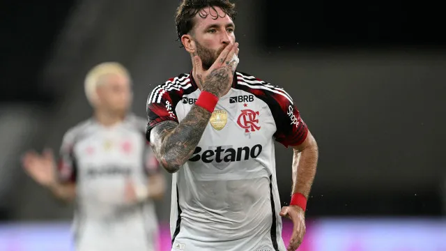 flamengo-recebe-proposta-de-clube-turco-pelo-zagueiro-leo-pereira