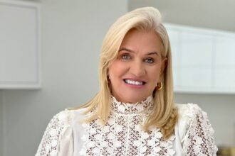 dra.-angela-encerra-semana-de-agenda-pelo-centro-e-sul-do-tocantins-e-reforca-compromisso-com-saude,-educacao-e-desenvolvimento