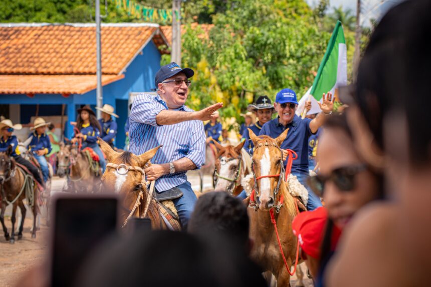 laurez-moreira-se-une-a-comunidade-de-filadelfia-na-celebracao-da-fe-e-da-cultura-sertaneja