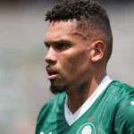 paulinho-tem-lesao-no-tornozelo-e-volta-a-ser-desfalque-no-palmeiras