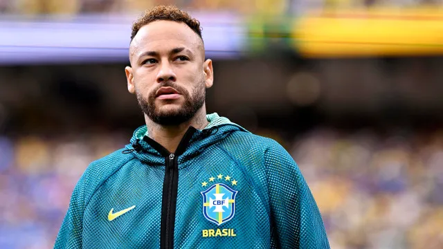 leilao-de-neymar-inclui-fim-de-semana-na-casa-do-jogador-e-raquete-assinada-por-joao-fonseca