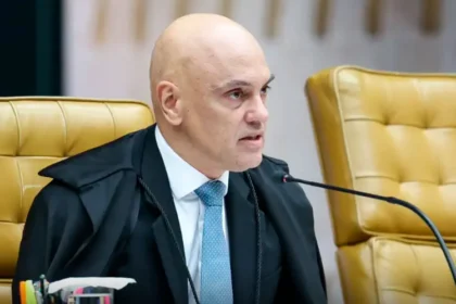 ministro-moraes-da-48-horas-para-bolsonaro-informar-se-autorizou-video-com-ia