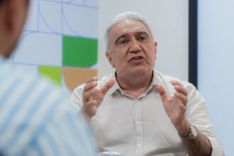 laurez-moreira-defende-prevencao,-educacao-e-fortalecimento-da-rede-de-protecao-para-combater-feminicidios-no-tocantins