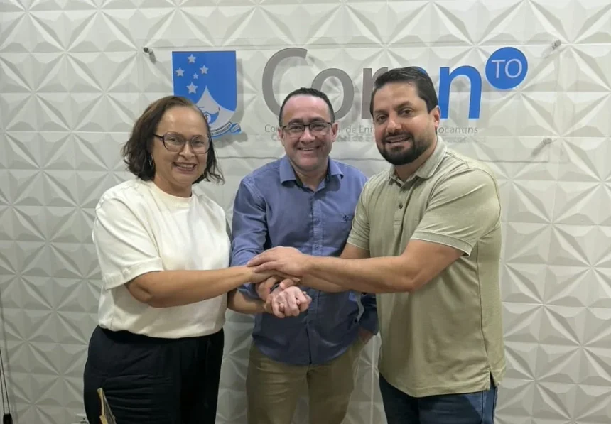 pre-candidatos-da-saude,-enfermeira-sol-e-vinicius-pires-reunem-se-com-presidente-do-coren