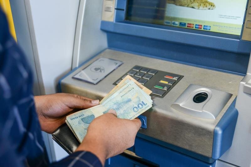 servidores-de-palmas-recebem-salario-nesta-sexta-feira;-folha-chega-a-r$-106-milhoes