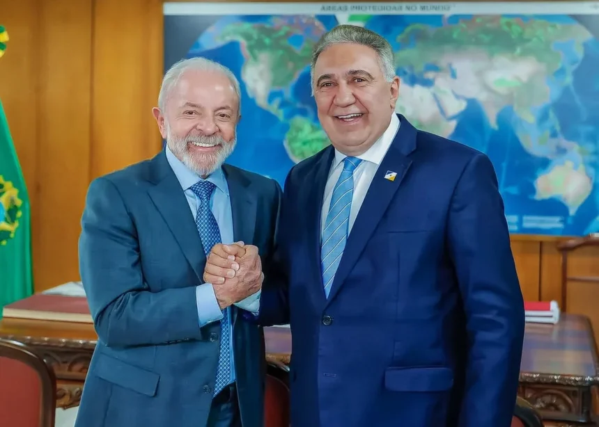 laurez-moreira-e-paulo-mourao-viajam-a-sao-paulo-para-convencao-que-oficializara-candidatura-de-lula-a-reeleicao