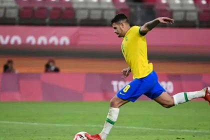 arsenal-encaminha-contratacao-de-bruno-guimaraes-por-quase-r$-600-milhoes