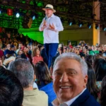 laurez-reforca-alianca-com-presidente-lula-ao-participar-da-convencao-nacional:-“momento-historico”