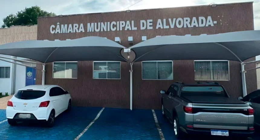 sem-certame-ha-27-anos,-camara-de-alvorada-tem-210-dias-para-concluir-concurso-por-ordem-judicial