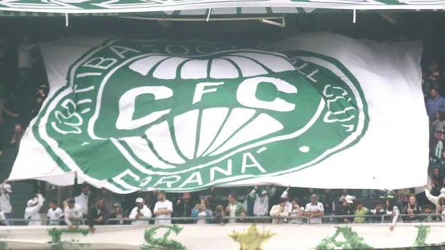 em-busca-da-reacao,-coritiba-recebe-a-lanterna-chapecoense-para-encerrar-jejum