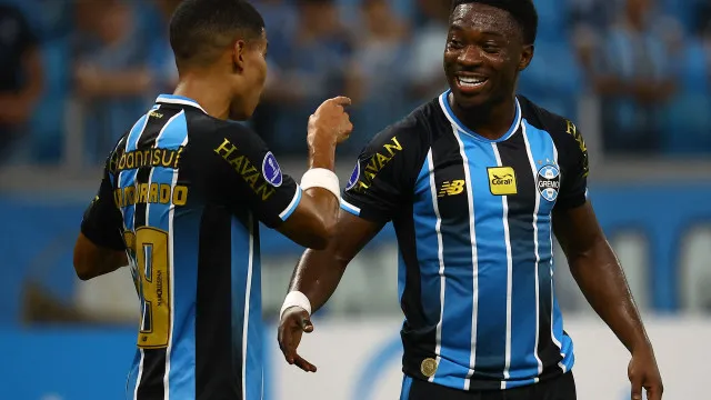 sao-paulo-encerra-‘recesso’-com-reforcos-a-disposicao-diante-do-gremio