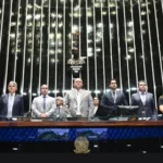 eduardo-gomes-preside-sessao-no-senado-pelo-dia-da-protecao-de-dados,-lei-de-sua-autoria