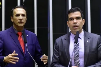 ricardo-ayres-confirma-apoio-a-gaguim-para-o-senado-e-elogia-escolha-de-muniz-araujo-como-suplente