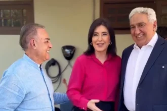 em-off-|-katia-leva-caravana-pro-lula-ao-bico,-a-meca-do-lulismo;-manual-basico-de-campanha:-se-nao-apoia-o-candidato,-nao-tire-foto-com-ele;-por-que-o-to-nao-enviou-plano-ao-mma-diante-do-possivel-super-el-nino?