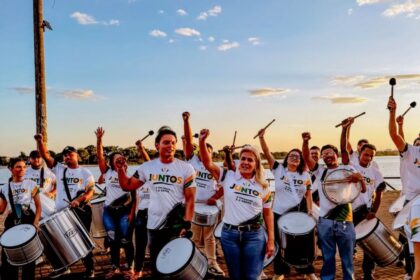 adesivaco-de-dra.angela-facit-e-sandoval-cardoso-reune-apoiadores-e-marca-inicio-da-campanha