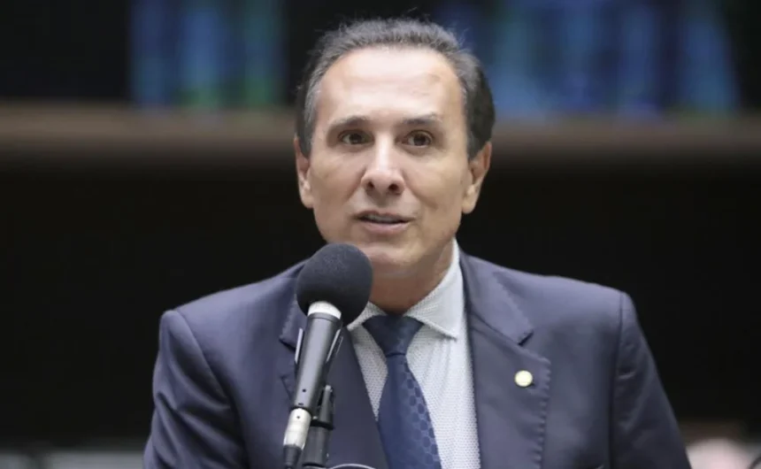 carlos-gaguim-garante-registro-regular-da-candidatura-apos-questionamento-do-mpe:-“confiamos-na-justica”