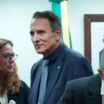 em-off-|-gaguim-vence-impasse-judicial-e-desafio-agora-e-melhorar-desempenho-nos-colegios-maiores;-dorinha-e-vicentinho-prometem-acabar-com-o-fet,-mas-o-que-a-sociedade-ganha-com-isso?