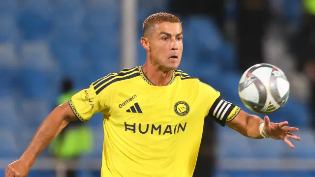 chateado?-cr7-rebate-criticas-e-lidera-festa-na-vitoria-do-al-nassr