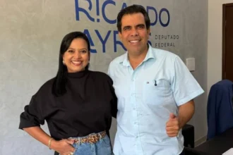 poliana-radar-desiste-de-candidatura-a-deputada-federal-e-anuncia-apoio-a-reeleicao-de-ricardo-ayres