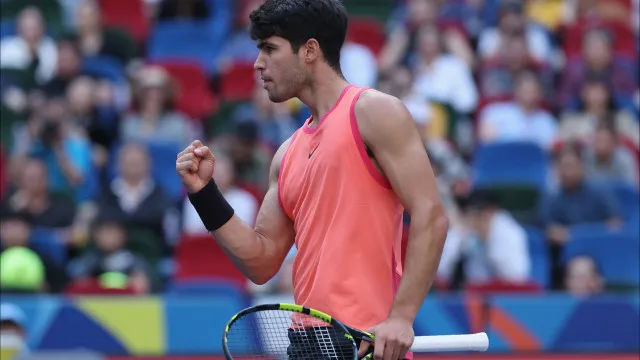 alcaraz-vence-na-estreia-no-us-open-apos-mais-de-4-meses-parado-por-lesao