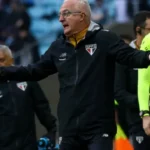 dorival-lamenta-reves-na-sul-americana,-mas-aponta-evolucao-do-sao-paulo