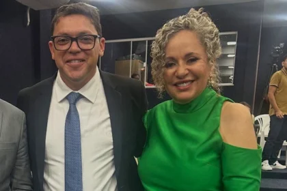 em-off-|-dorinha-diz-ter-mais-de-800-vereadores-em-sua-campanha,-o-que-da-mais-de-60%-dos-1.317;-fala-de-josi-e-ivanilson-em-reuniao-de-campanha-eleitoral-irrita-vereadores-de-gurupi