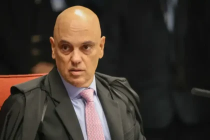 em-oficio-ao-presidente-do-supremo,-moraes-aponta-“escolha-seletiva”-e-pede-divulgacao-de-todo-caso-master