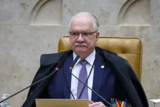 fachin-mantem-analise-de-investigacao-contra-moraes-na-terca-feira-e-marca-sessao-sobre-mendonca-para-dia-23