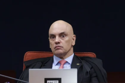 sft-faz-nesta-manha-sessao-que-analisara-conversas-de-alexandre-moraes-e-vorcaro