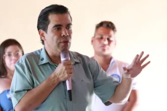 em-video,-ricardo-ayres-critica-liderancas-de-palmeiropolis-por-restricoes-a-apoiadores,-mas-garante-manutencao-de-recursos