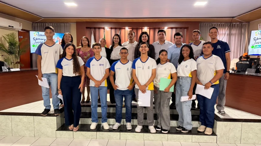 parlamento-de-presidente-kennedy-realiza-projeto-“camara-e-juventude”-com-estudantes-da-rede-publica