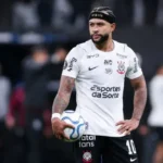 distracoes-extracampo-de-memphis-viram-desafio-para-diniz-no-corinthians