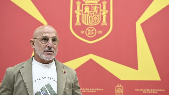 espanha-renova-com-luis-de-la-fuente-ate-2032-apos-titulo-mundial