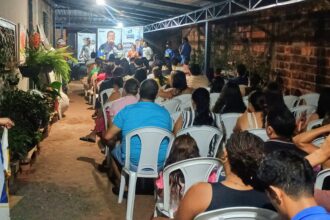 vereador-fernando-de-jesus-reune-grande-publico-e-reforca-apoio-a-marcos-duarte,-tiago-dimas-e-ronaldo-dimas
