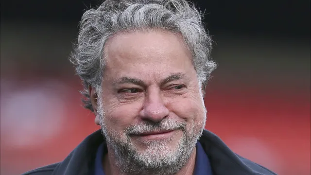 sao-paulo-recorreu-a-fundo-criado-por-casares-para-pagar-salarios-atrasados