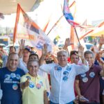 na-reta-final-da-campanha,-laurez-faz-caminhada-no-aureny-iii-e-firma-compromisso-com-politicas-publicas-para-criancas-e-adolescentes