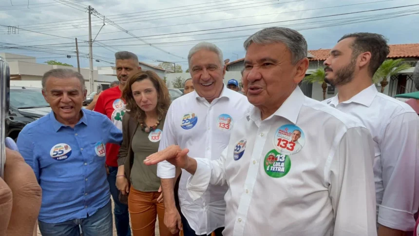 ministros-de-lula-reforcam-palanque-de-laurez-e-mourao-em-palmas;-candidato-ao-palacio-mira-pequeno-produtor-e-sobe-tom-contra-atual-governo