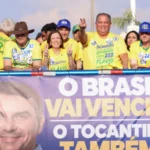 eduardo-gomes-articula-presenca-de-flavio-bolsonaro-no-palanque-de-dorinha-seabra-no-estado