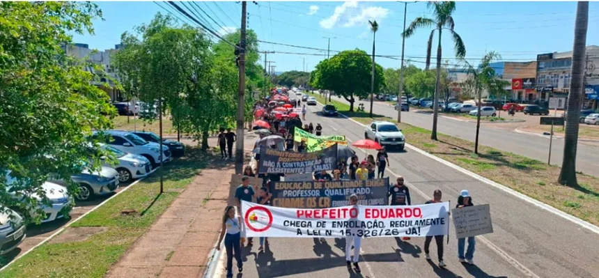 em-balanco,-sintet-afirma-que-80%-das-unidades-de-ensino-de-palmas-aderiram-a-paralisacao