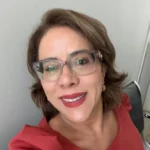 leticia-c.-amorim-|-amiga-da-democracia:-por-que-a-defensoria-publica-e-essencial-e-insubstituivel