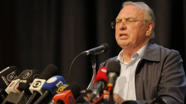 sem-osmar-stabile,-corinthians-tera-cinco-candidatos-a-presidencia